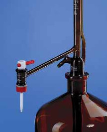 Burettes automatiques de Pellet, en verre borosilicaté brun 5.4, classe B sans robinet intermédiaire Capacité 50 ml Grad. 0,1 ml Tolérances 0,10 ± ml Clés PTFE 