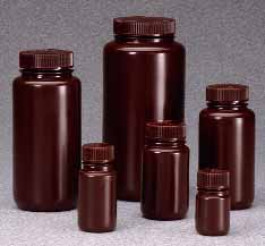 Bouteille Economy à col large avec bouchon à vis, type DS2185, en PE-HD, brun Type DS2185 Volume 500 ml Fermeture 53