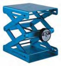 Support élévateur SWISS BOY en aluminium Largeur 150 mm Longueur 122 mm Hauteur réglable 80	-	278 mm Charge utile maxi 80 kg Couleur doré