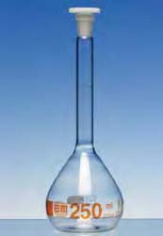 Fiole jaugée, en verre brun, Classe A Volume 200 ml RN 14/23 Tolérance 0,15 ± ml Hauteur 210 ± 5 mm