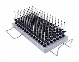 Module pour tubes à essais comprenant 96 injecteurs de 2,5 x 90 mm 