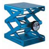 Support élévateur SWISS BOY en aluminium Largeur 150 mm Longueur 122 mm Hauteur réglable 80 - 278 mm Charge utile maxi 80 kg Couleur doré