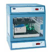 Incubateur à agitation SI500 Type SI600 Amplitude 16,0 mm Dimensions intérieures(l x p x h) 623 x 465 x 395 mm Dimensionsextérieures(l x p x h) 675 x 542 x 642 mm Poids max. 10 kg Poids 55,00 kg