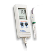 pH/°C-mètre compact étanche spécial pH de la peau avec électrode HI 1414D/50