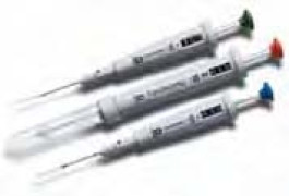Micropipette Transferpettor Digital Brand Volume 2000 - 10000 µl Justesse £ ± R%Vol. max. 0,5 Précision £ ± CV%Vol. max. 0,2 Grad. 10,0 µl Matériau bouchons PP**
