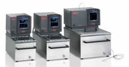 Bain thermostaté à circulation