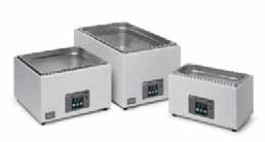 Bain marie JB Academy Volume 5 l Puissance 0,35 kWatt Dimensions  intérieures(l x p x h) 145 x 290 x 115 mm Dimensionsextérieures(l x p x h) 215 x 335 x 200 mm