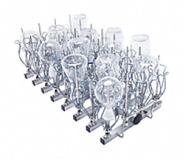 Module 4 x 8 équipé de 32 injecteurs E 351 (4 x 160 mm) et 32 supports-tulipes E 353