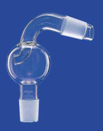 Tête de distillation avec ampoule de garde RodageFemelle 29/32 RN RodageMâle 29/32 RN Description coudé