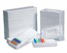 Boites cryogéniques de 50 et 100 emplacements en EPS Nombrede puits 50 Dimensions(l x p x h) 210 x 100 x 71 mm