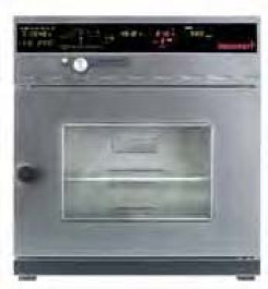 Etuve à vide série VO200 1 thermoétagère incluse, avec 2 connexions pour thermoétagères à l'arrière