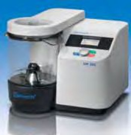 Broyeur à couteaux Grindomix GM 200 / GM 300 Type GM 300 Dosage jusqu'à 130 env. mm max.Débit/Charge 4500 ml Dimensions(l x p x h) 440 x 440 x 340 mm Poids 30,0 kg