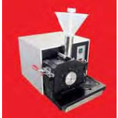 Broyeur à couteaux pulverisette 15/ pulverisette 19/ pulverisette 25 Type Broyeur à couteaux universel PULVERISETTE 19 Dosage jusqu'à 70 x 80 mm Débitmax. 60 l/h Vitesse derotation 2800 tr/min Poids 56 kg