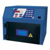 Système d'irradiation UV BIO link Type BLX-254 Description Liaison transversale des UV Tubes 5 x 8 W Longueur d'ondes 254 nm